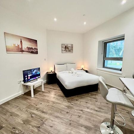 Alarabi Apartments-Studio Flat Croydon Ngoại thất bức ảnh