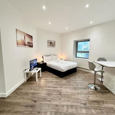 Alarabi Apartments-Studio Flat Croydon Ngoại thất bức ảnh