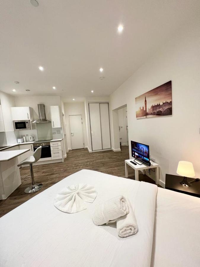 Alarabi Apartments-Studio Flat Croydon Ngoại thất bức ảnh